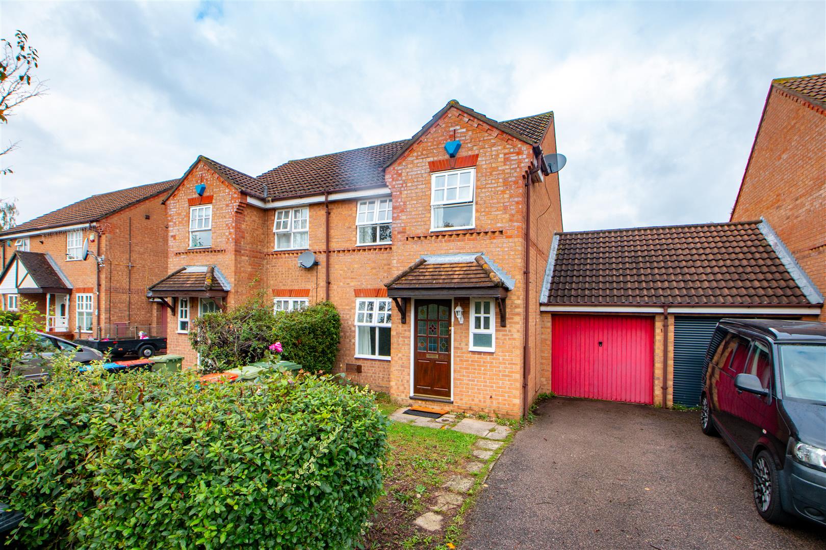 Douglas Place, Oldbrook, Milton Keynes